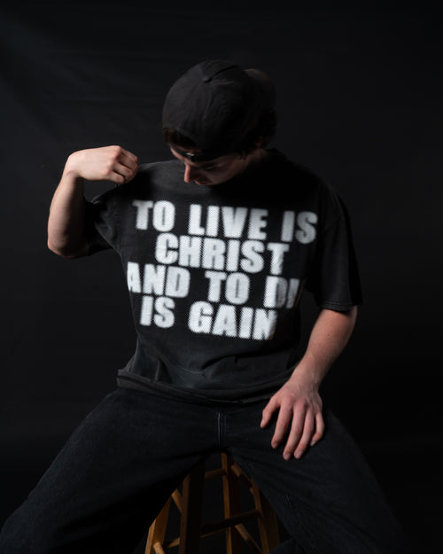 LIVE IS CHRIST TEE